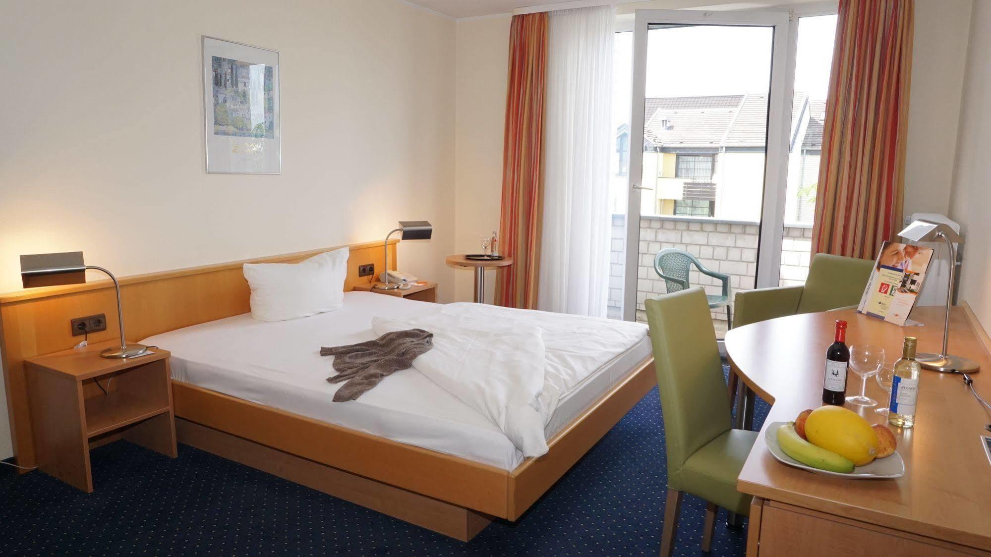 Acora Bonn Living The City Екстериор снимка